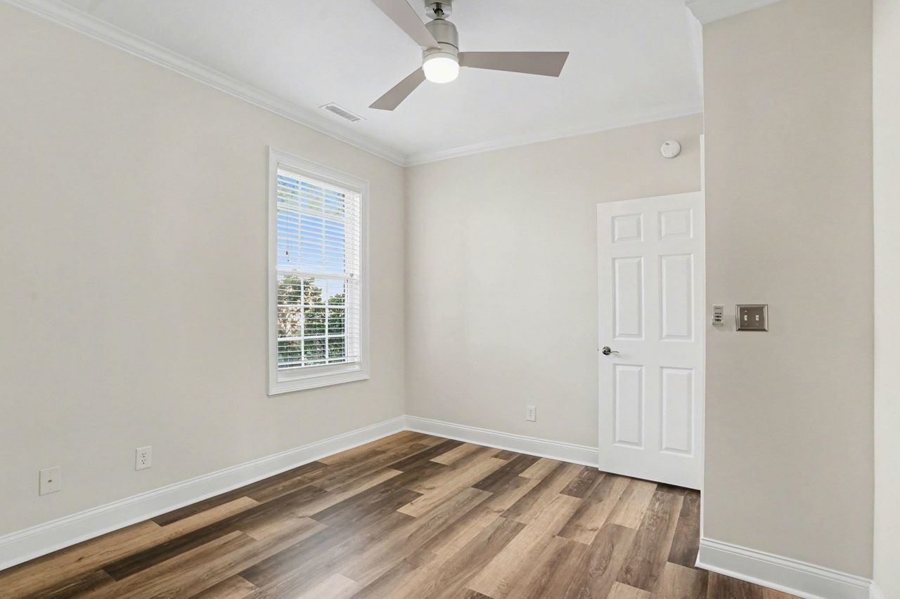 1395 Mcmaster Dr. Photo 21