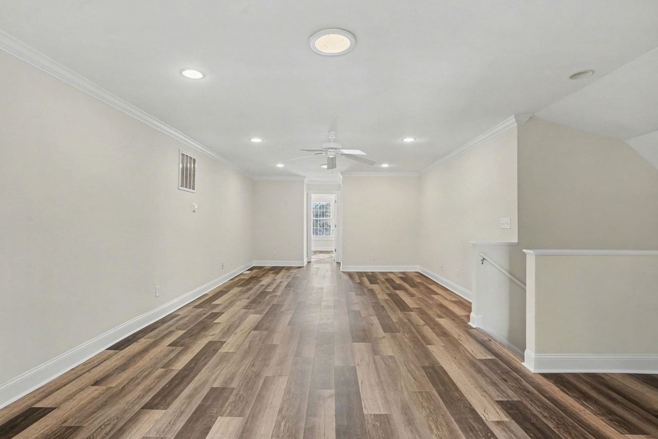 1395 Mcmaster Dr. Photo 26