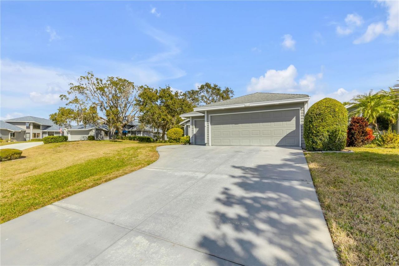 1098 Red Maple Way, New Smyrna Beach, FL 32168 Photo
