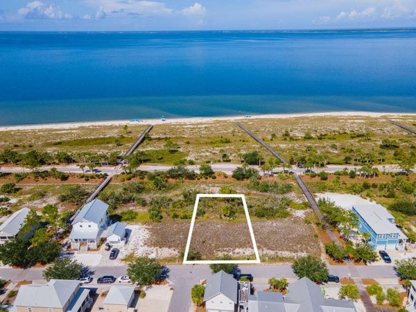 301 Front Street, Port St. Joe, FL 32456