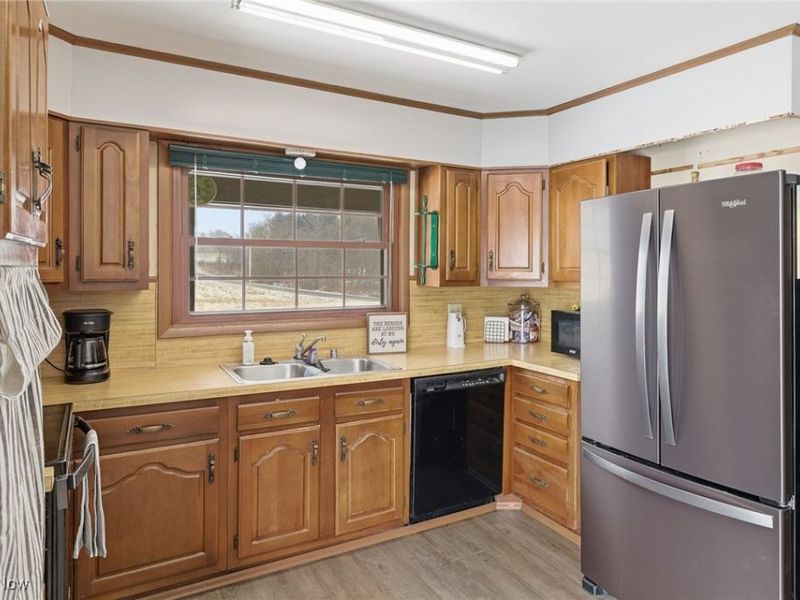 1084 Township Road 1806, Ashland, OH 44805 Photo 5