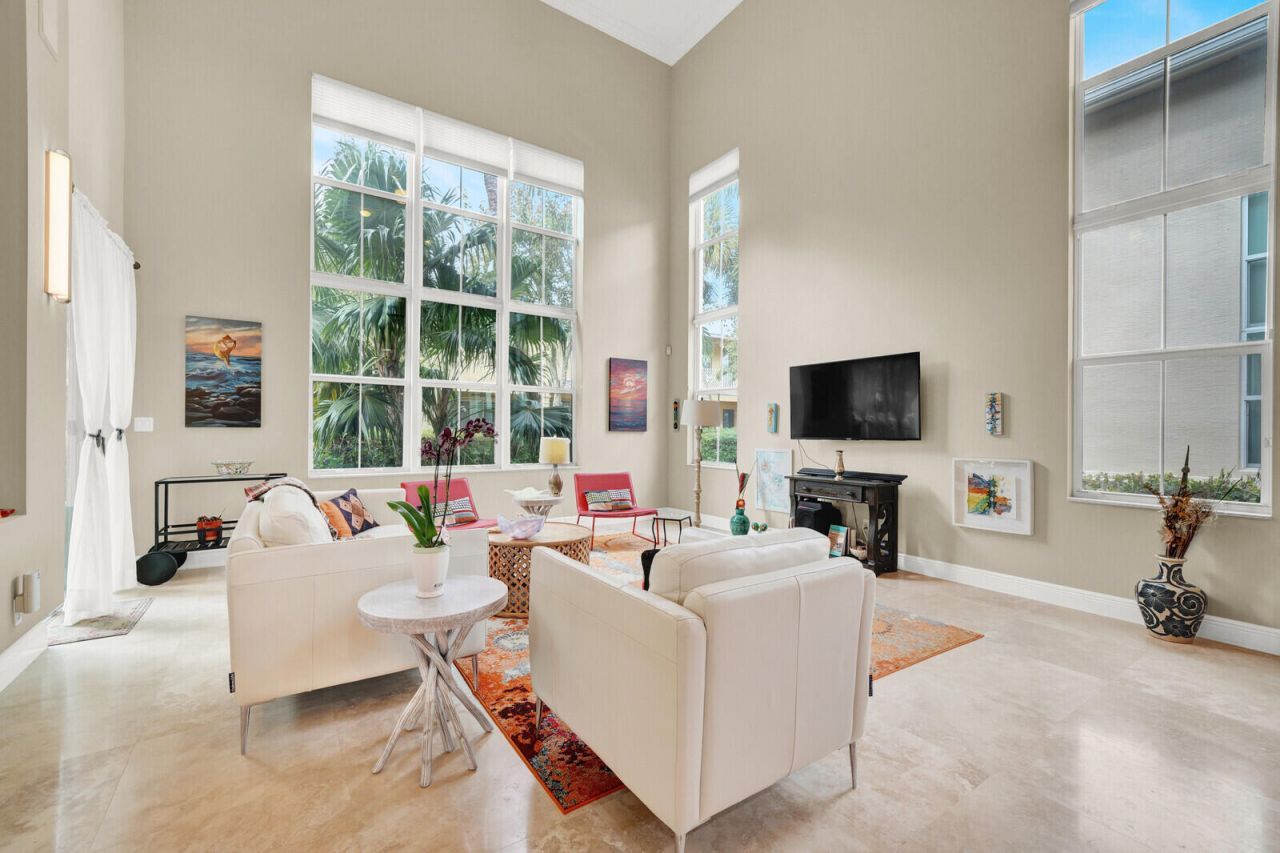 1123 Piccadilly Street, Palm Beach Gardens, FL 33418 Photo