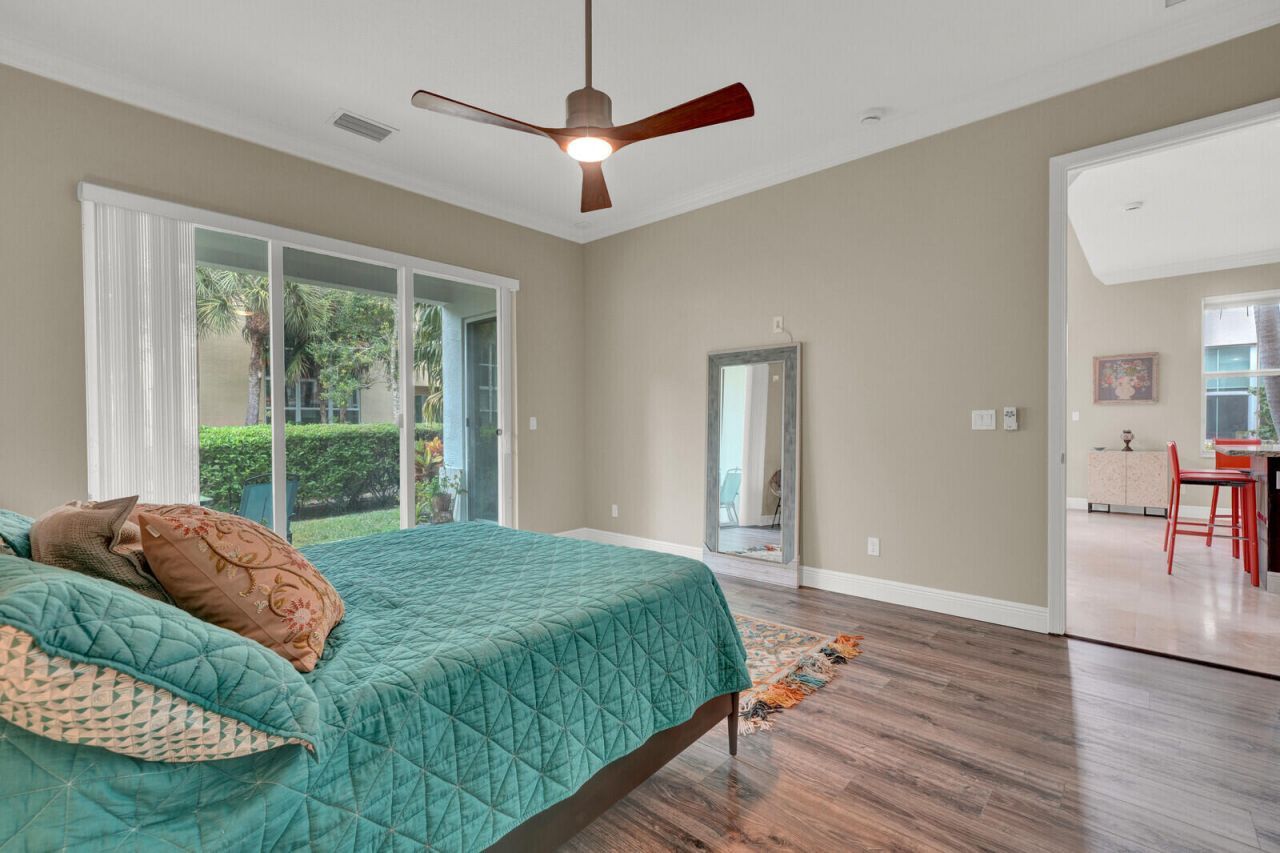 1123 Piccadilly Street, Palm Beach Gardens, FL 33418 Photo