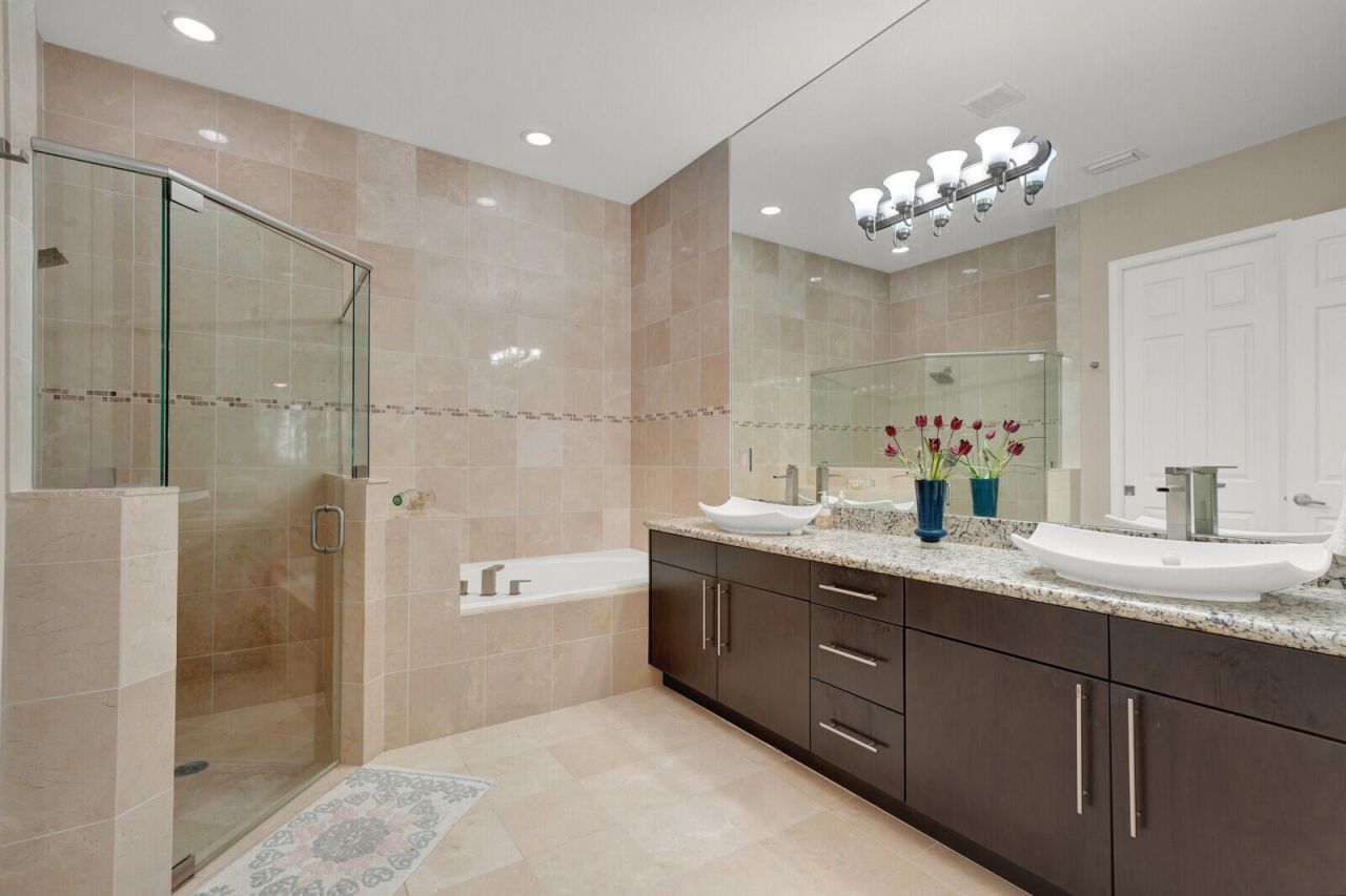 1123 Piccadilly Street, Palm Beach Gardens, FL 33418 Photo