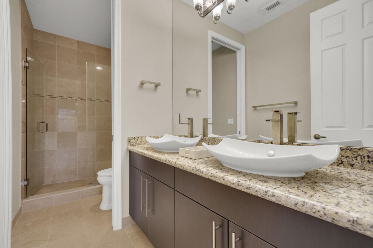 1123 Piccadilly Street, Palm Beach Gardens, FL 33418 Photo