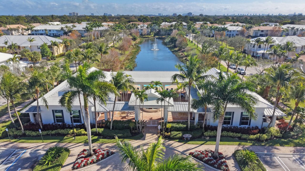 1123 Piccadilly Street, Palm Beach Gardens, FL 33418 Photo