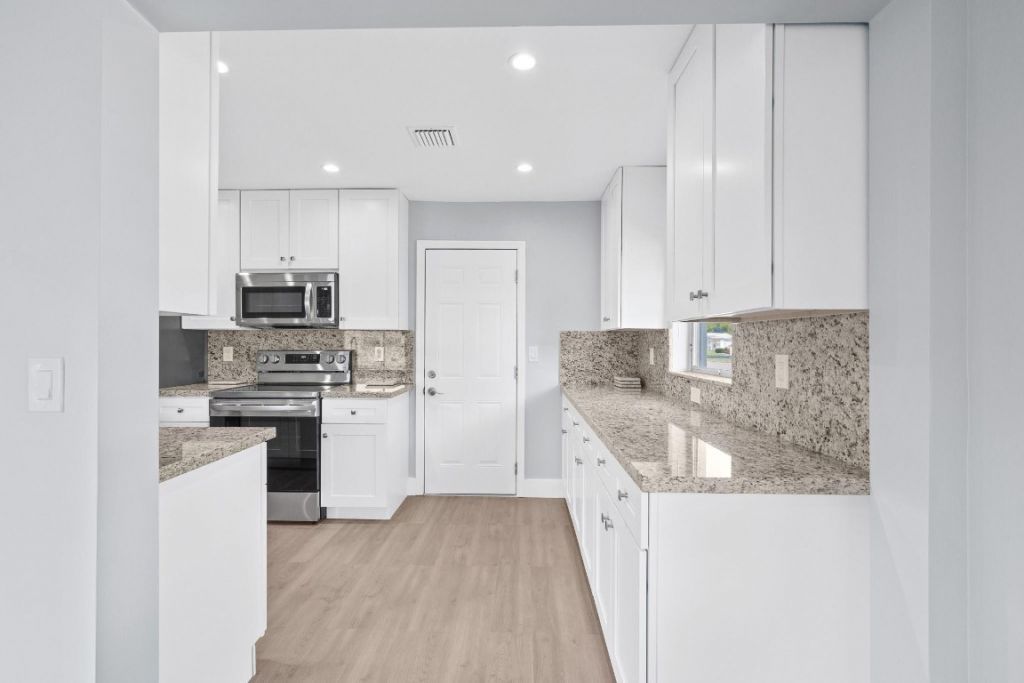 1620 NW 87th Ter, Plantation, FL 33322 Photo