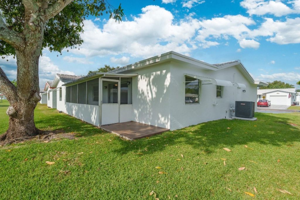 1620 NW 87th Ter, Plantation, FL 33322 Photo