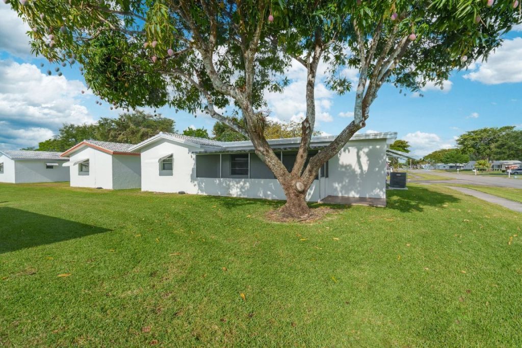 1620 NW 87th Ter, Plantation, FL 33322 Photo