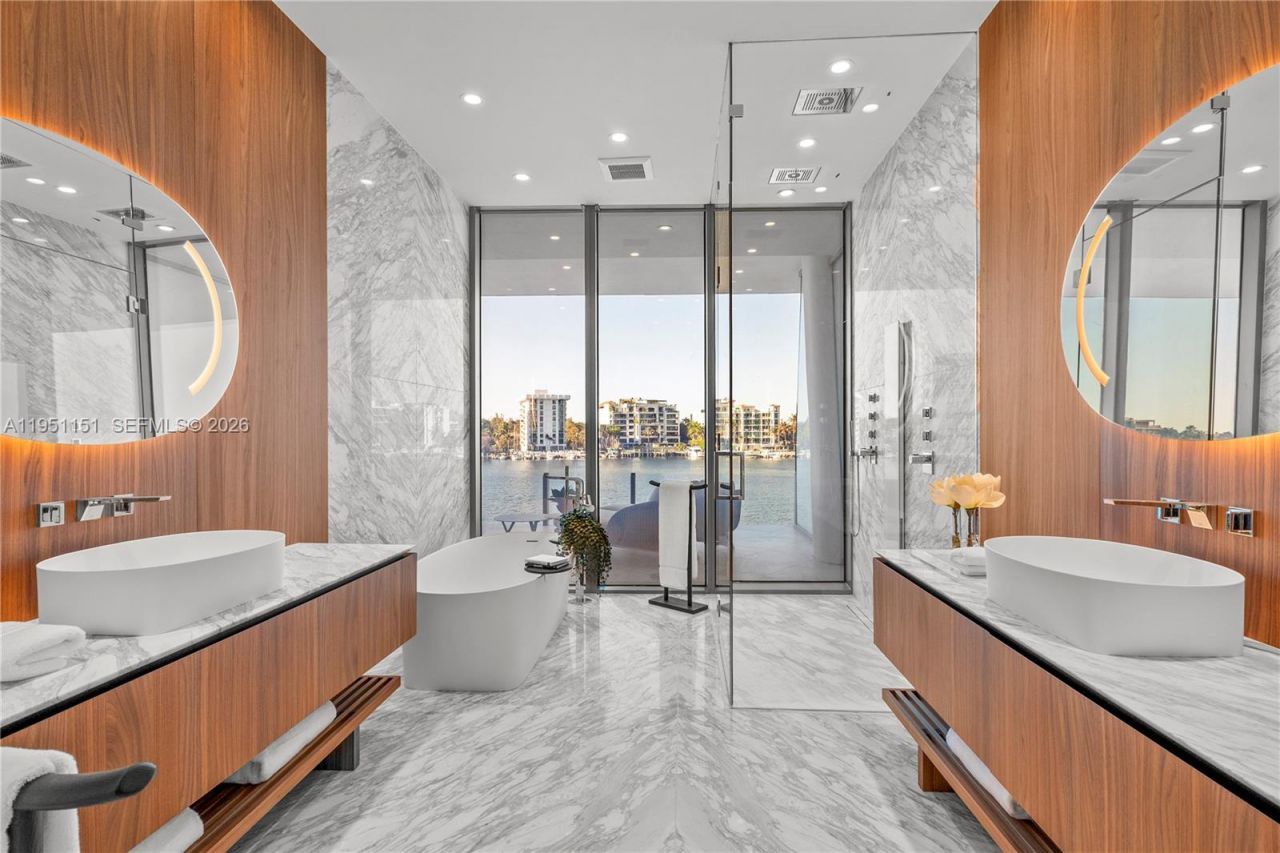 5 Grove Isle, Unit S301, Coconut Grove, FL 33133 Photo