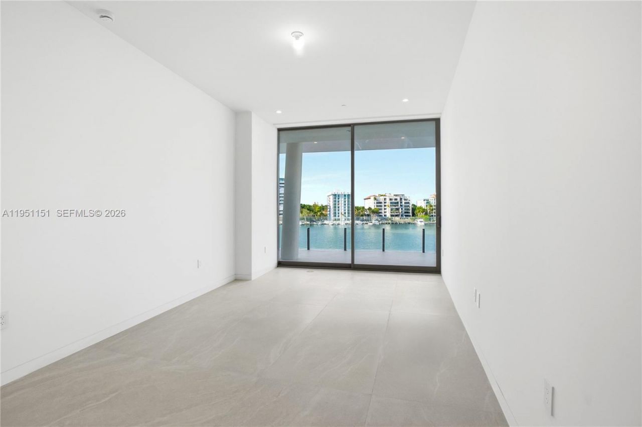 5 Grove Isle, Unit S301, Coconut Grove, FL 33133 Photo