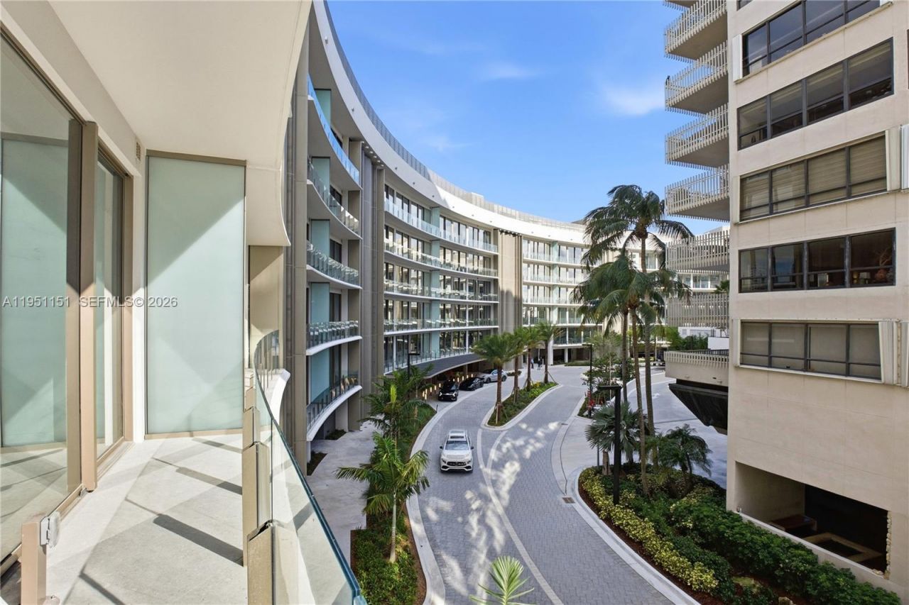 5 Grove Isle, Unit S301, Coconut Grove, FL 33133 Photo