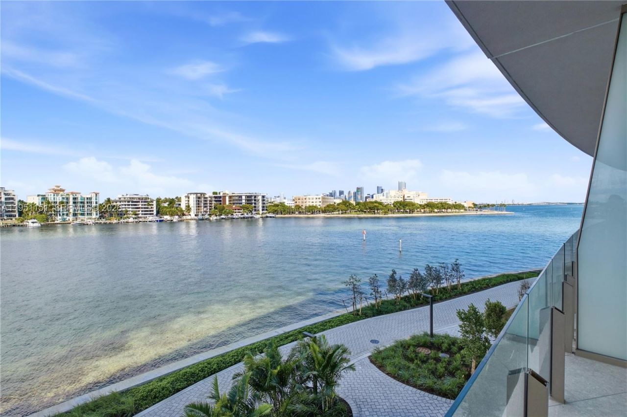 5 Grove Isle, Unit S301, Coconut Grove, FL 33133 Photo