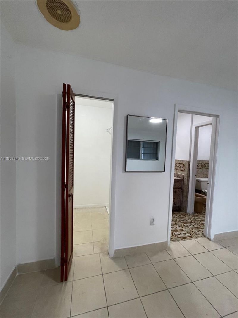 3500 E 6th Ave, Hialeah, FL 33013 Photo