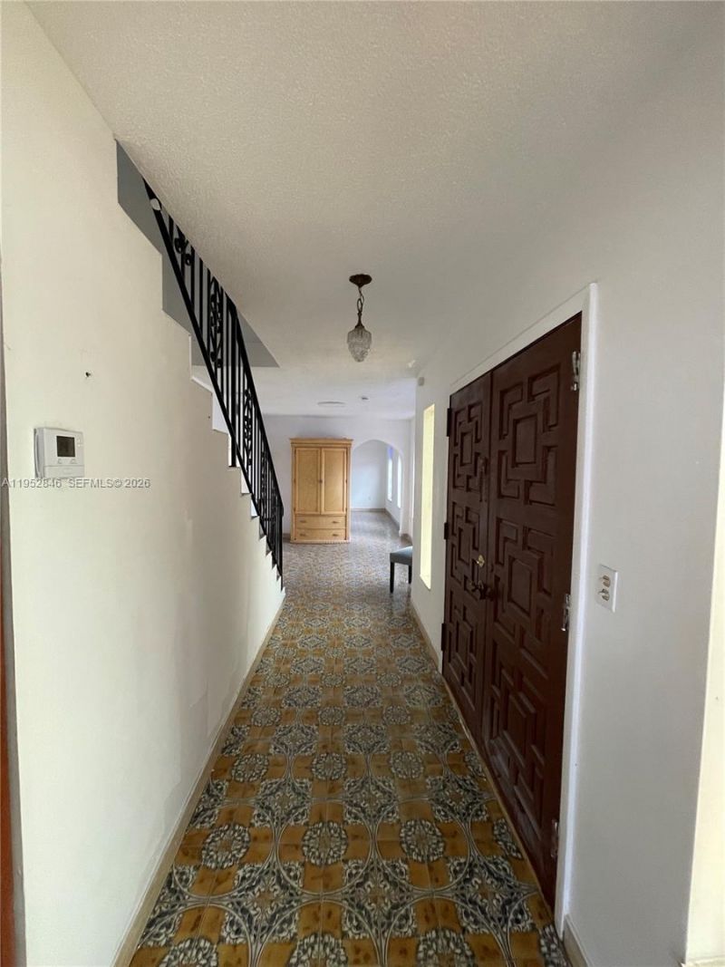 3500 E 6th Ave, Hialeah, FL 33013 Photo