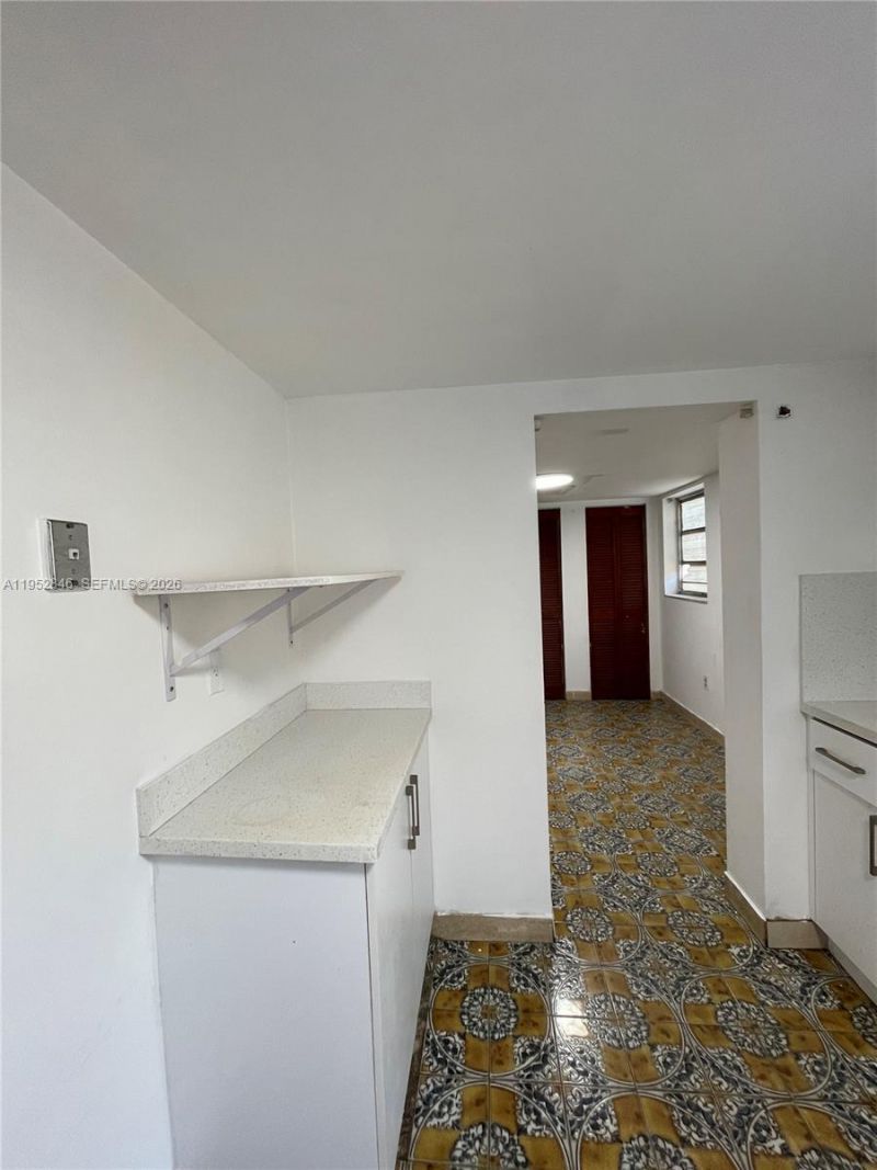 3500 E 6th Ave, Hialeah, FL 33013 Photo