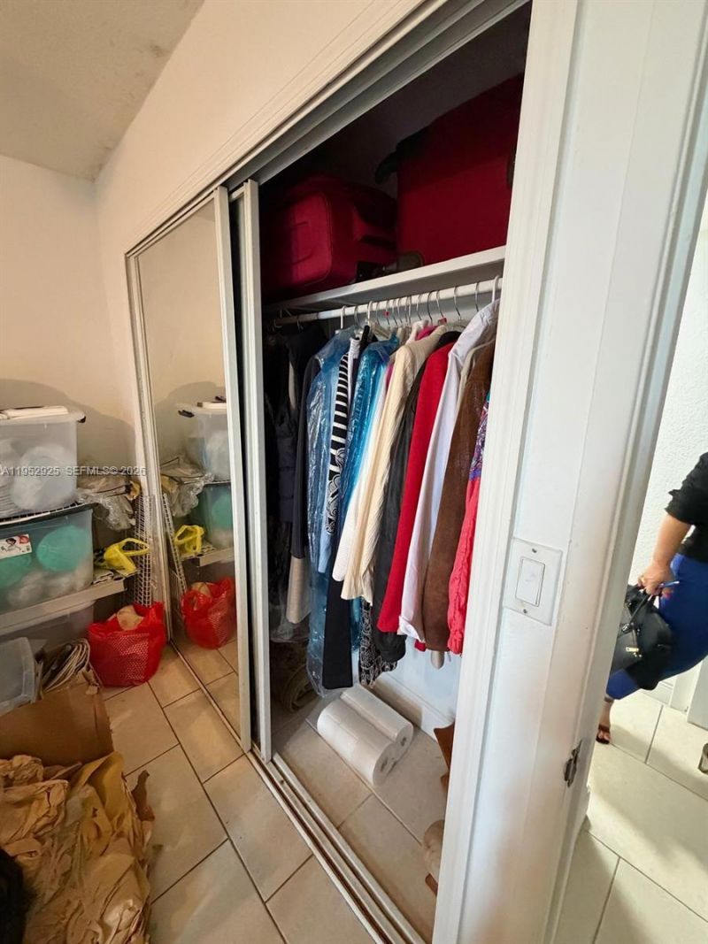 310 Fontainebleau Blvd , Unit 206, Miami, FL 33172 Photo