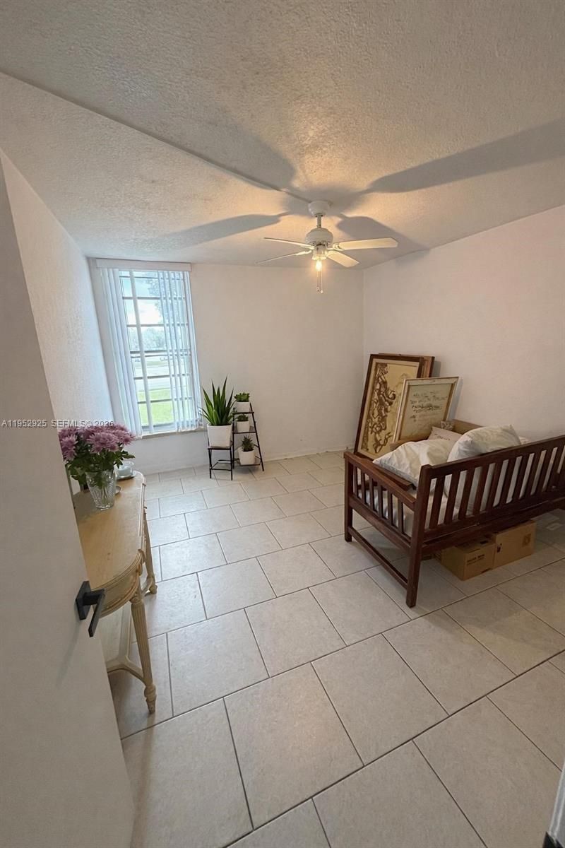 310 Fontainebleau Blvd , Unit 206, Miami, FL 33172 Photo