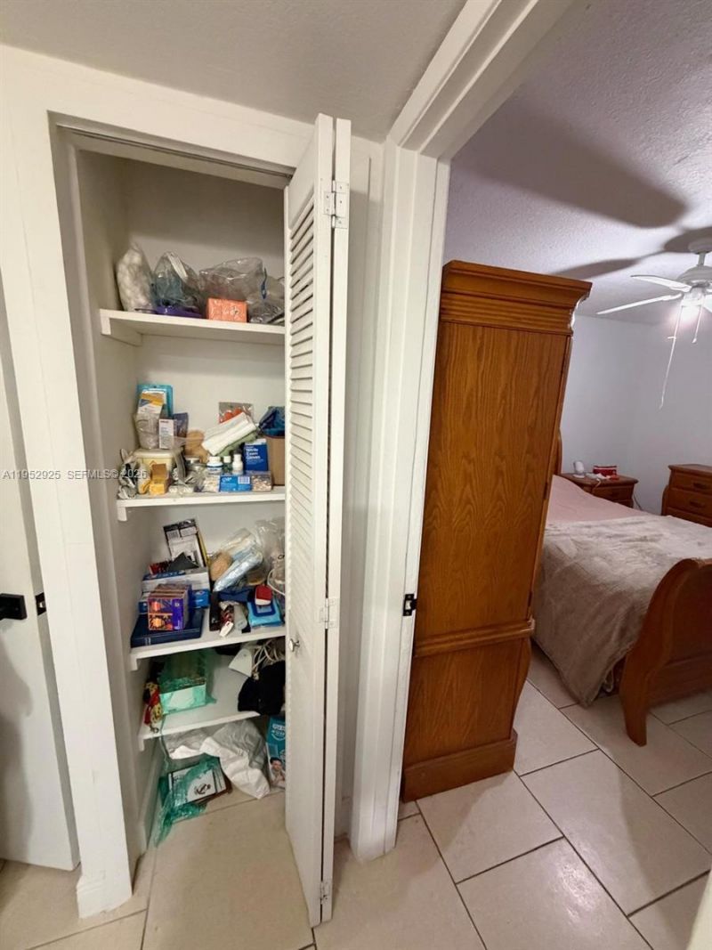 310 Fontainebleau Blvd , Unit 206, Miami, FL 33172 Photo