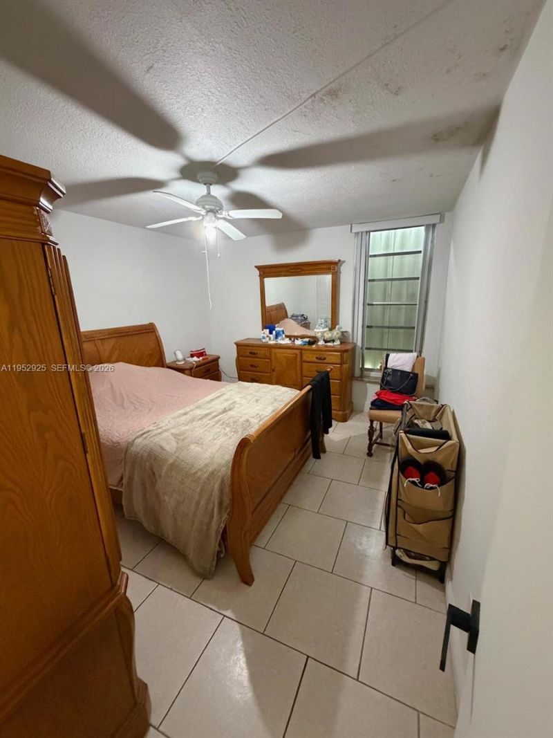 310 Fontainebleau Blvd , Unit 206, Miami, FL 33172 Photo