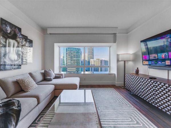 1435 Brickell Ave, Unit 3510, Miami, FL 33131