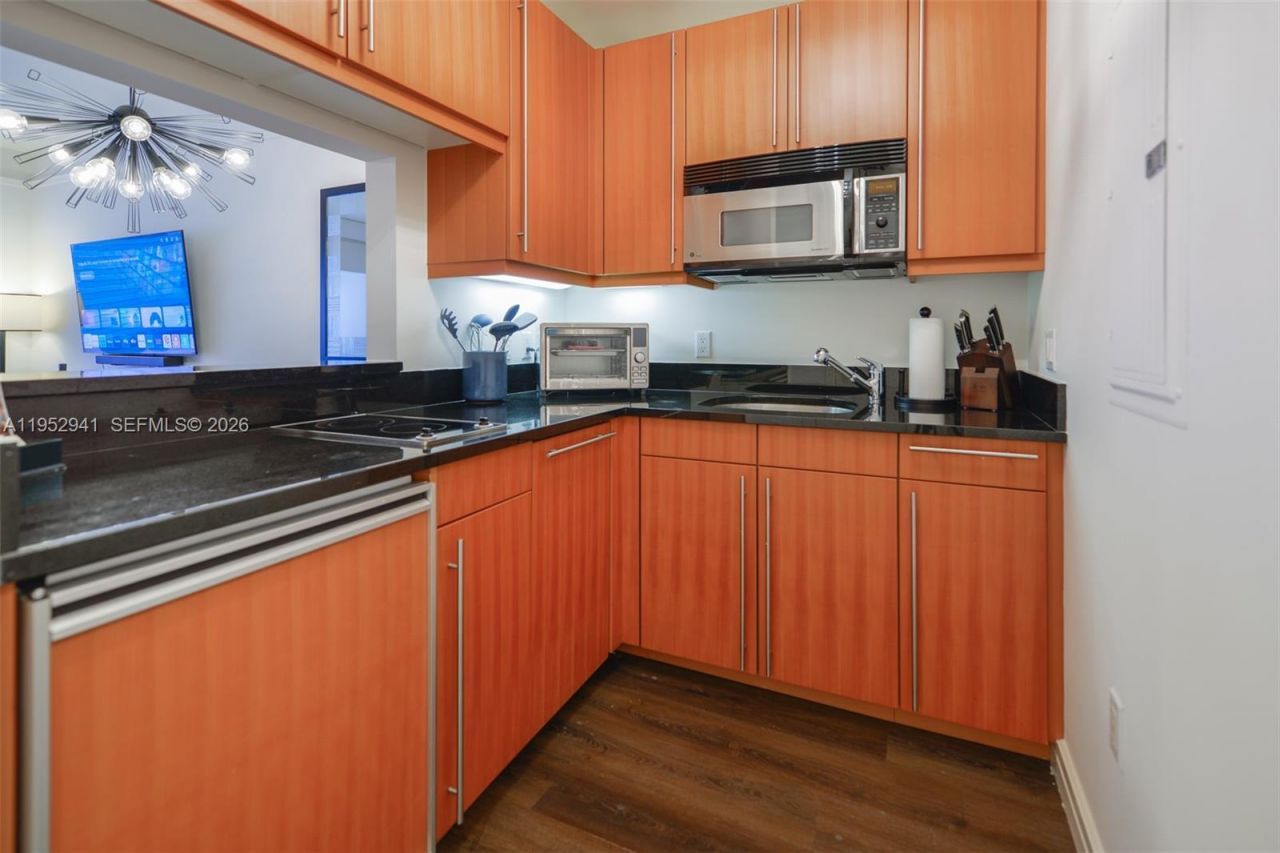 1435 Brickell Ave, Unit 3510, Miami, FL 33131 Photo