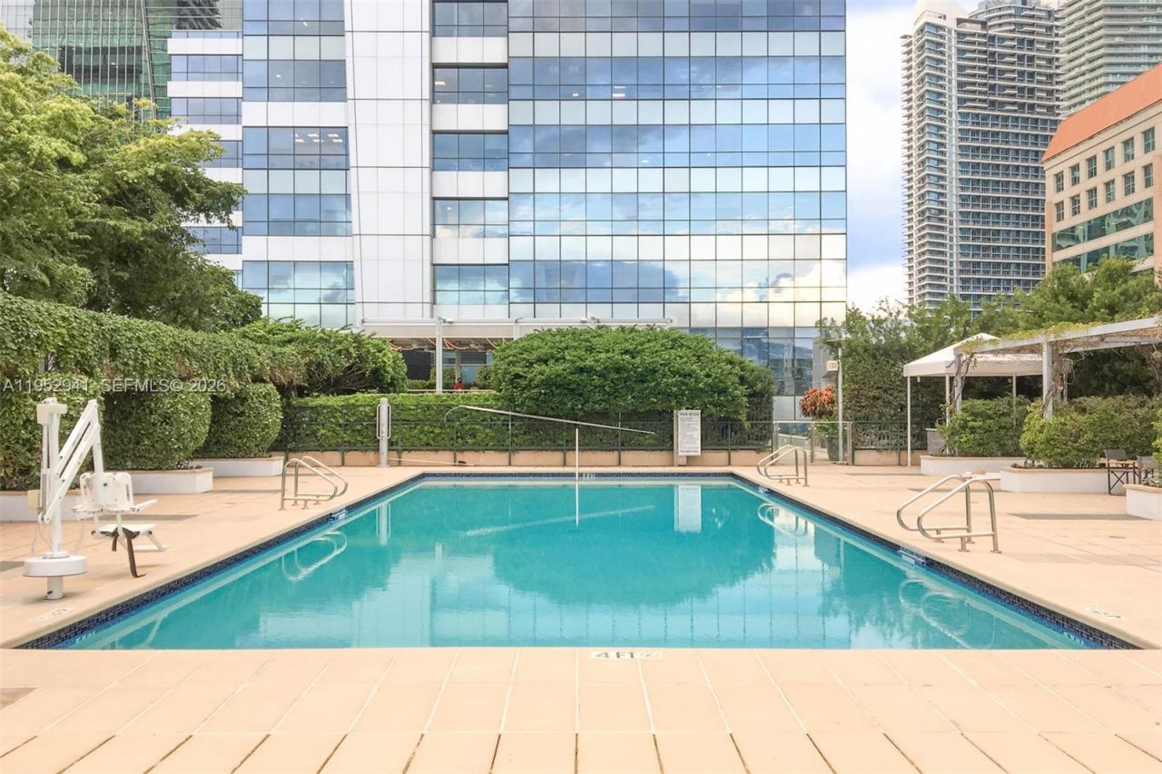 1435 Brickell Ave, Unit 3510, Miami, FL 33131 Photo