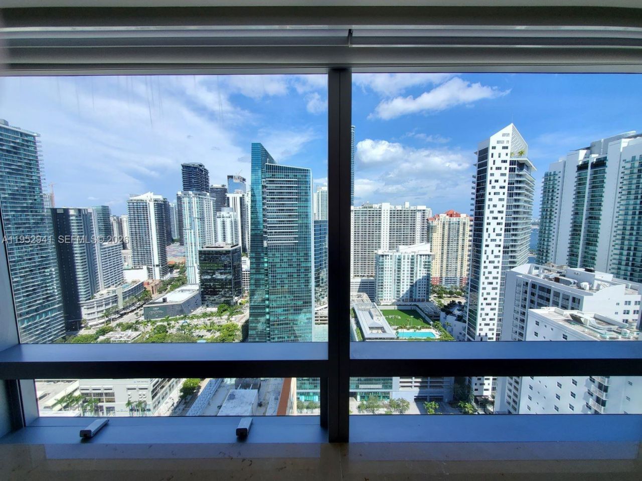 1435 Brickell Ave, Unit 3510, Miami, FL 33131 Photo