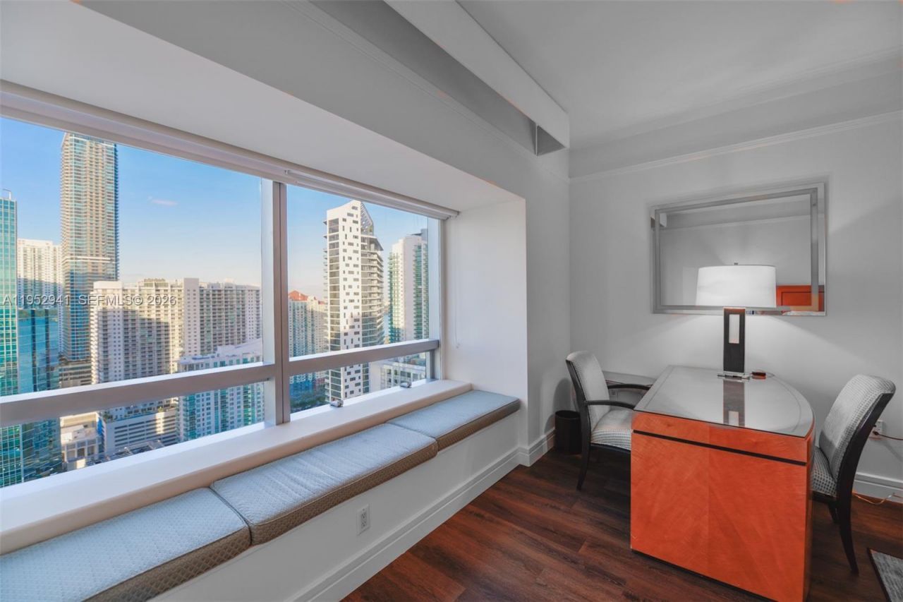 1435 Brickell Ave, Unit 3510, Miami, FL 33131 Photo
