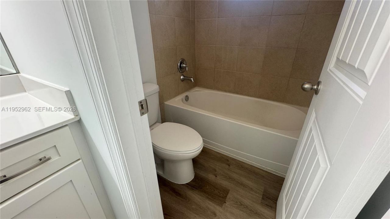 1121 Vermilion Dr, West Palm Beach, FL 33461 Photo