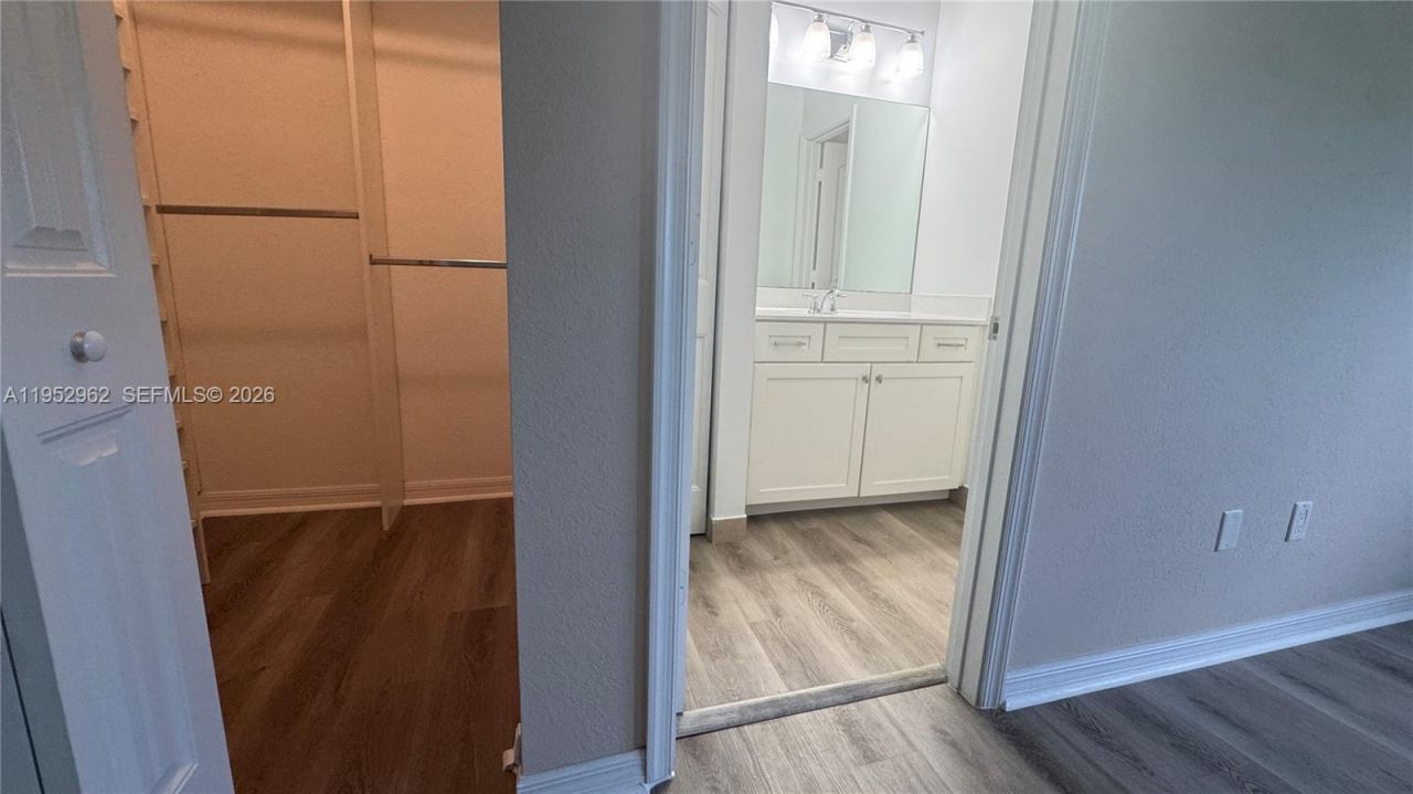 1121 Vermilion Dr, West Palm Beach, FL 33461 Photo