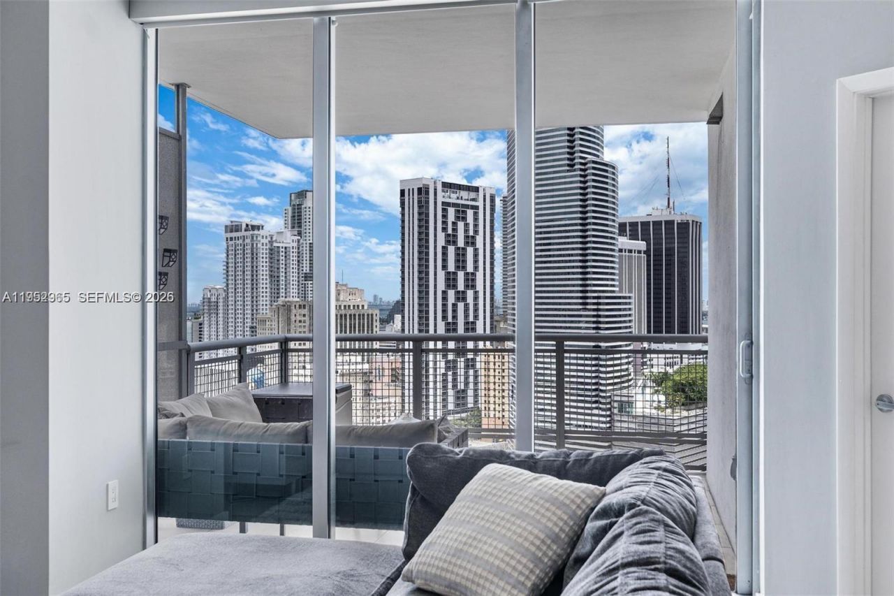 350 S Miami Ave, Unit 2505, Miami, FL 33130 Photo