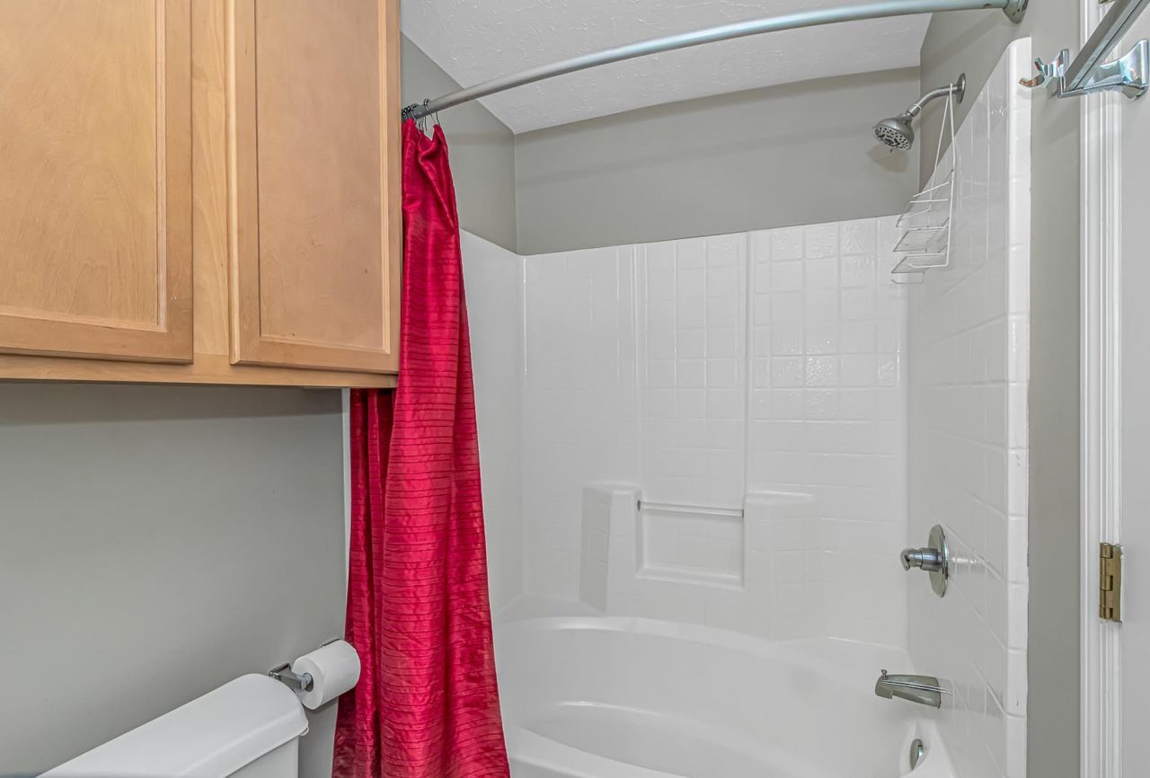 1012 Cadbury Ct. Photo 30