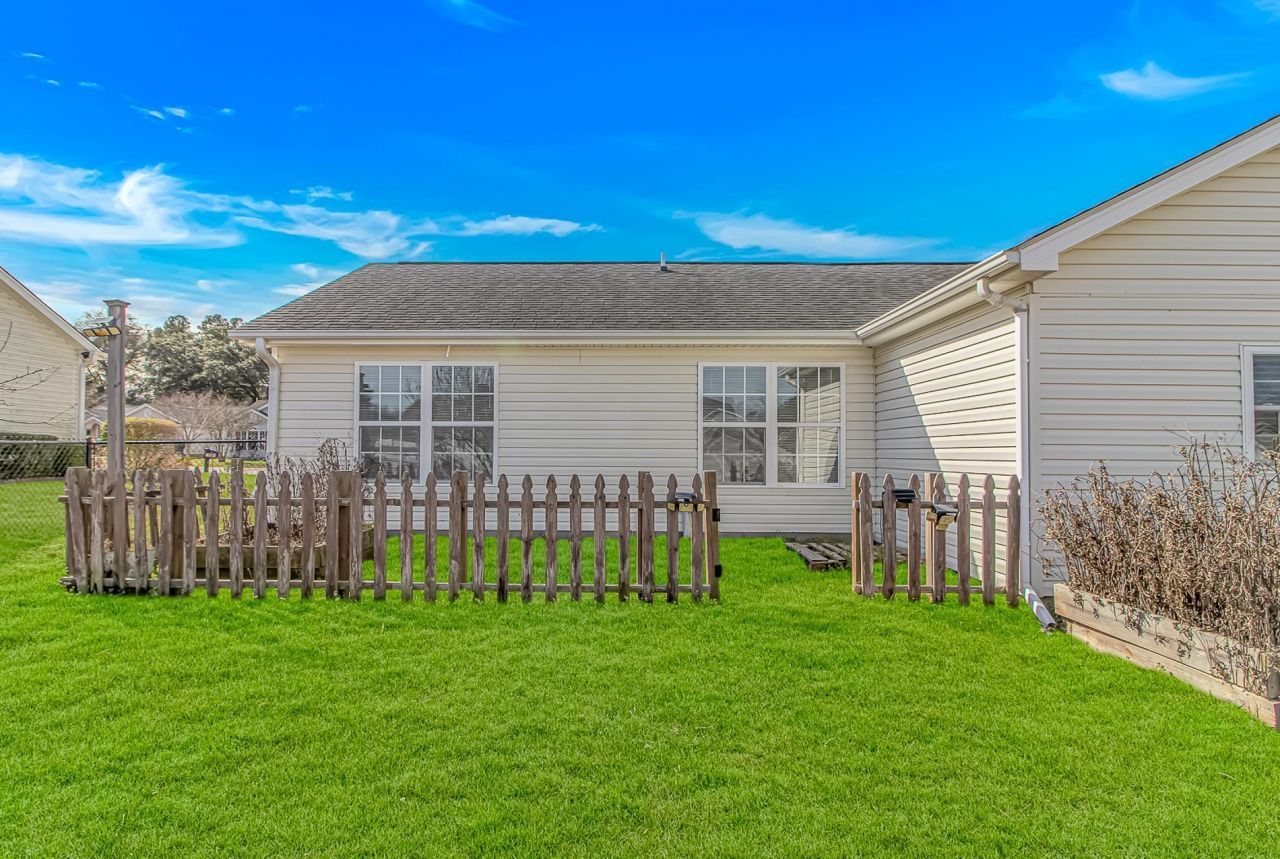 1012 Cadbury Ct. Photo 36