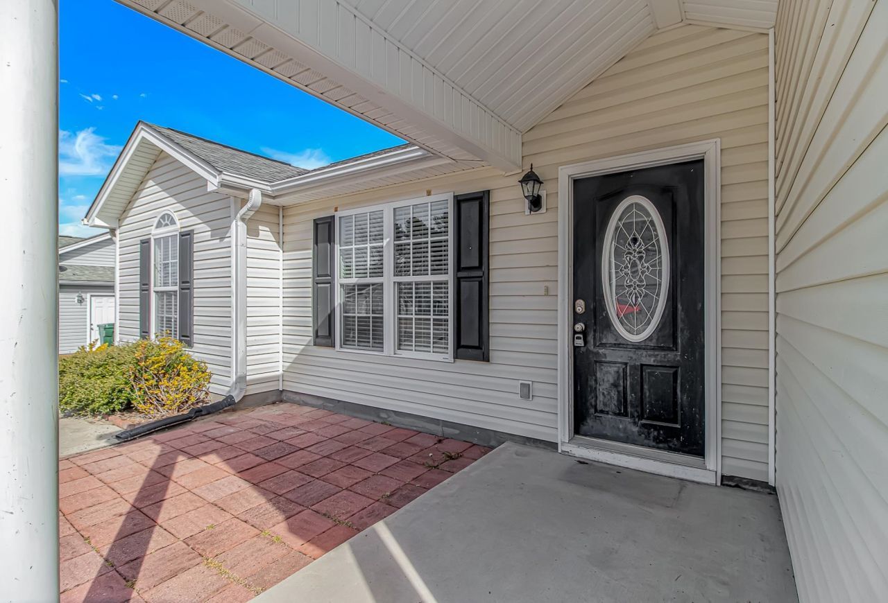 1012 Cadbury Ct. Photo 8