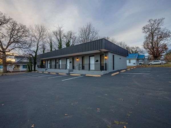 165 E Charles St., Batesville, AR 72501