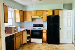 7601 Ireland Drive photo 4