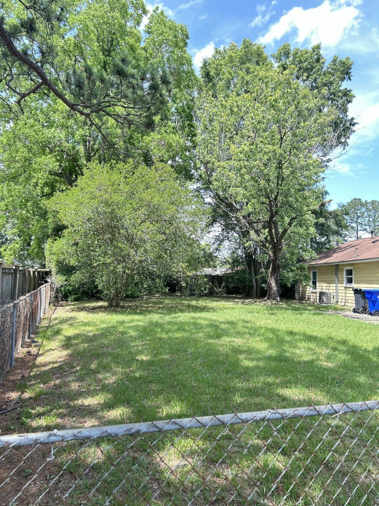 7601 Ireland Drive Photo 7