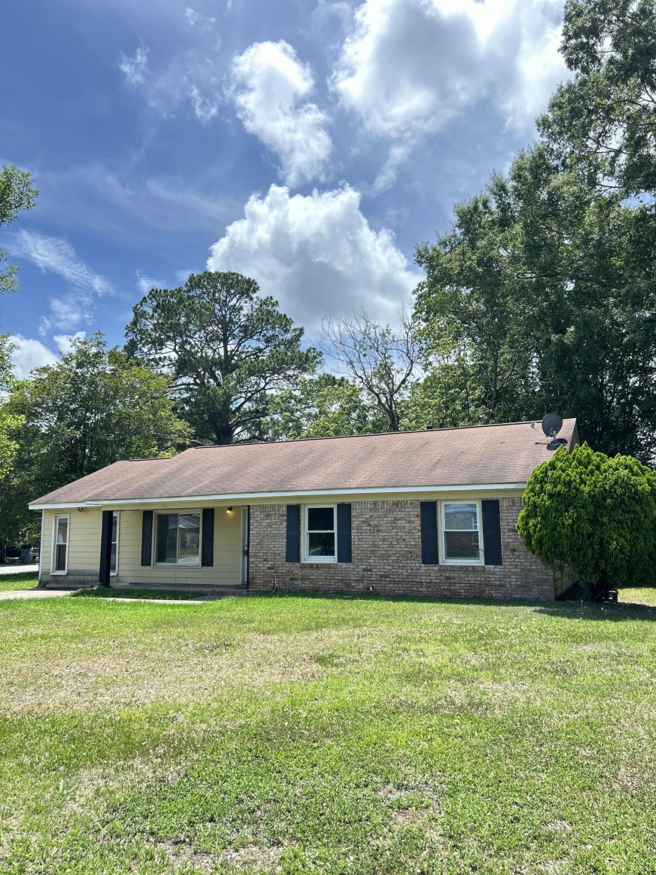 7601 Ireland Drive Photo 8