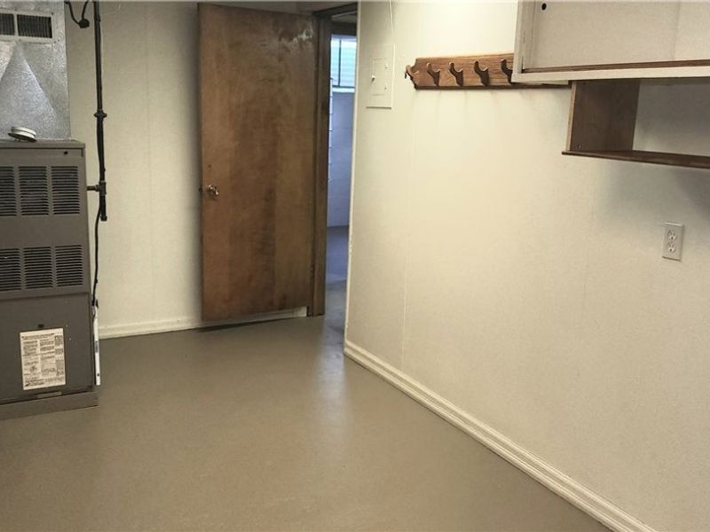 9090 Radcliffe Road, Adamsville, OH 43802 Photo 12