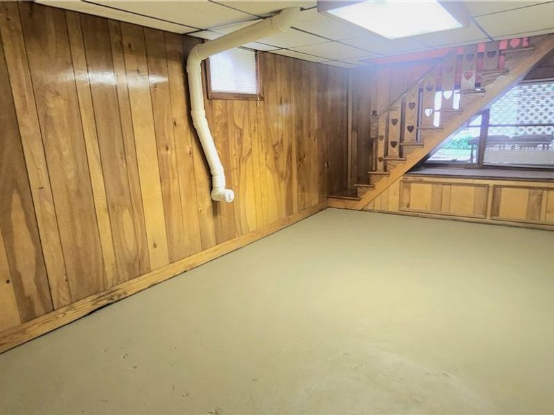 9090 Radcliffe Road, Adamsville, OH 43802 Photo 14