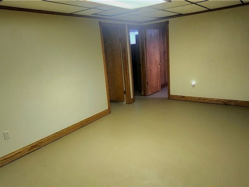 9090 Radcliffe Road, Adamsville, OH 43802 Photo 17