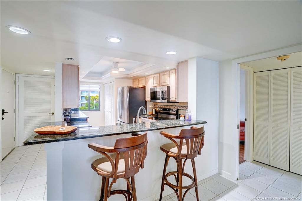 10 NE Plantation Road, Unit 101, Stuart, FL 34996 Photo