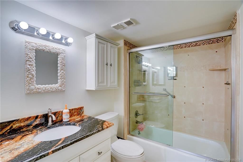 10 NE Plantation Road, Unit 101, Stuart, FL 34996 Photo