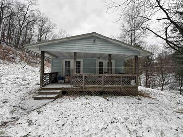 3004 Sycamore Run Road, Glenville, WV 26351