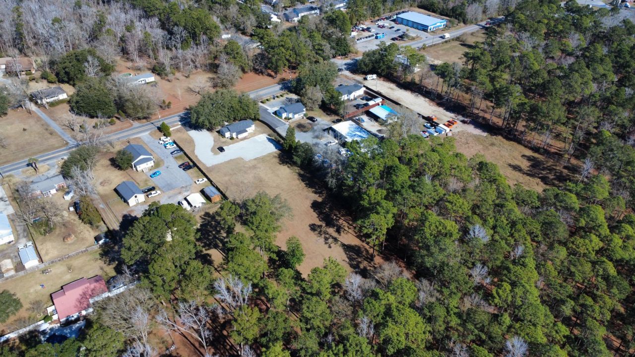 10587 Hwy 78 Photo 12