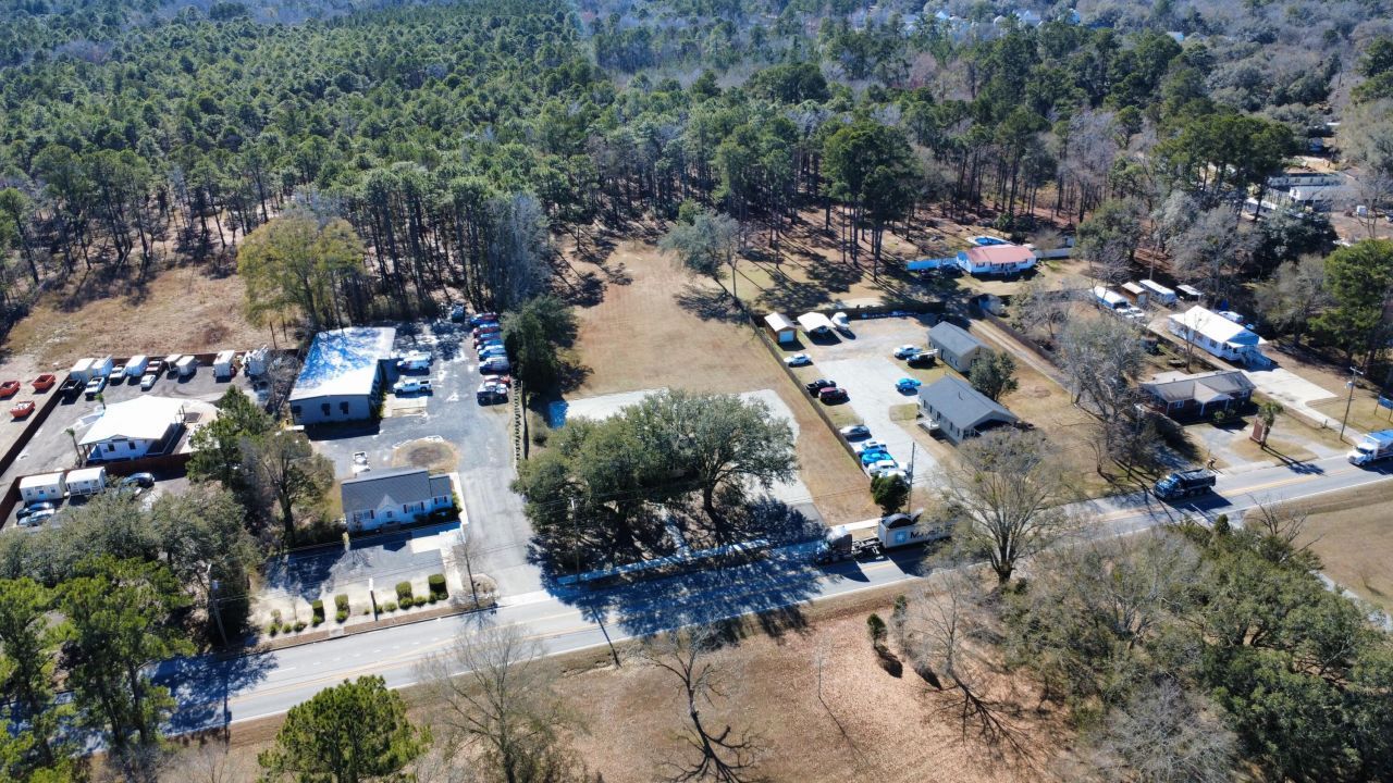 10587 Hwy 78  Photo 11