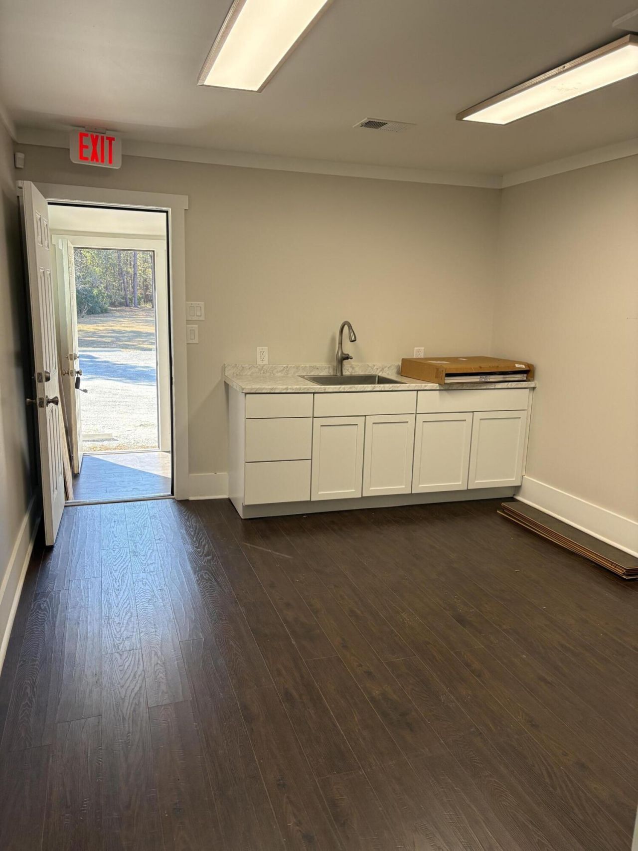 10587 Hwy 78  Photo 8