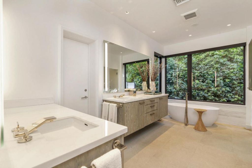 244 Nightingale Trail, Palm Beach, FL 33480 Photo