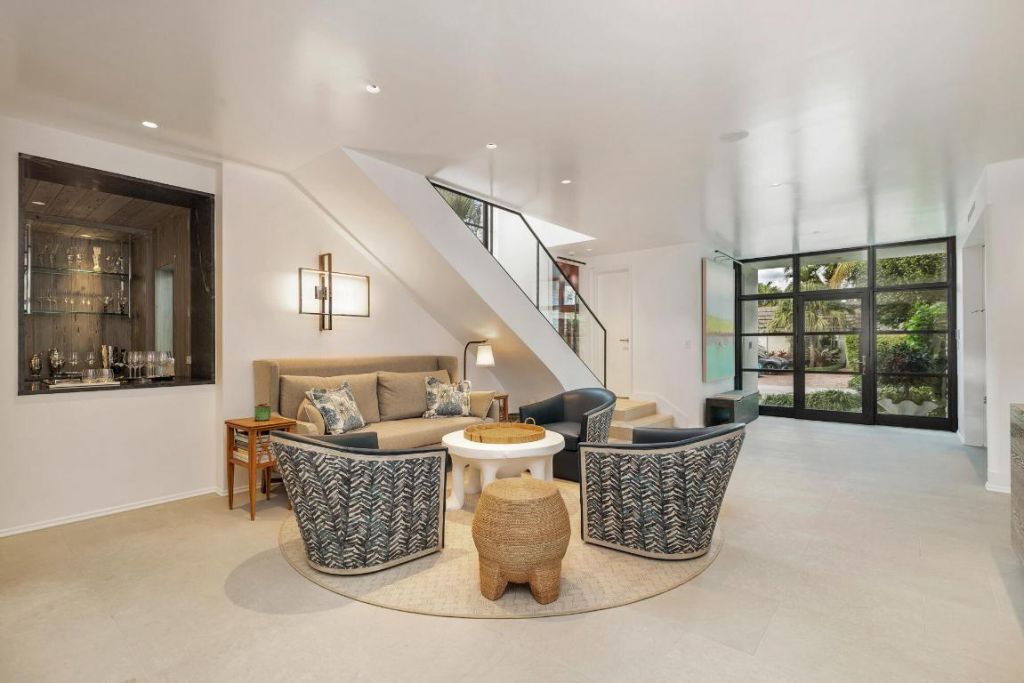 244 Nightingale Trail, Palm Beach, FL 33480 Photo